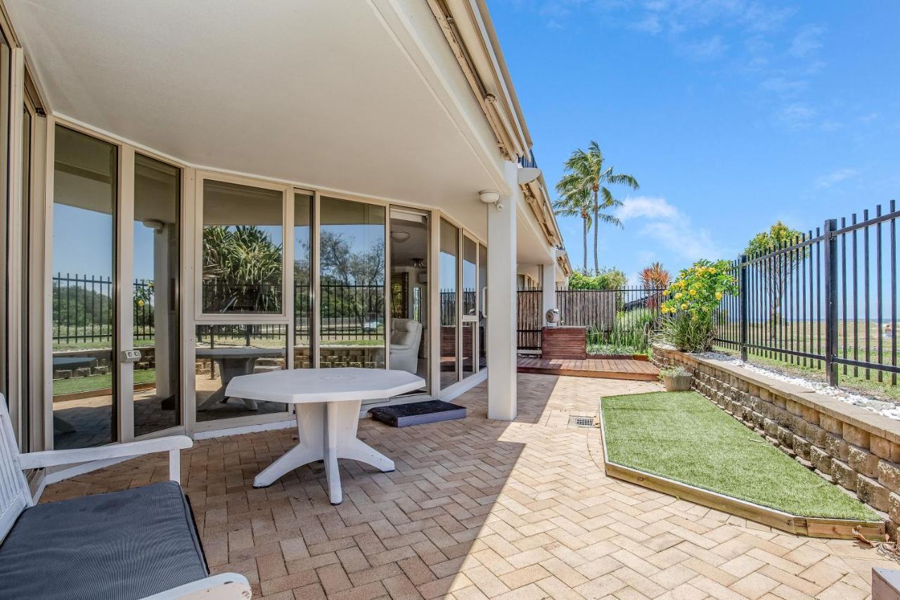 Sandcastles On Currumbin Beachfront, Gold Coast Exterior photo