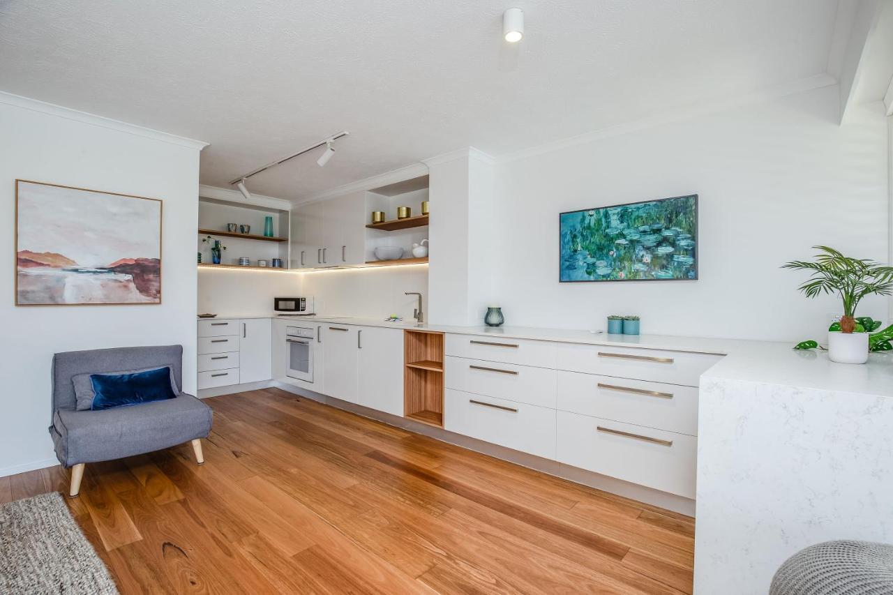 Sandcastles On Currumbin Beachfront, Gold Coast Exterior photo