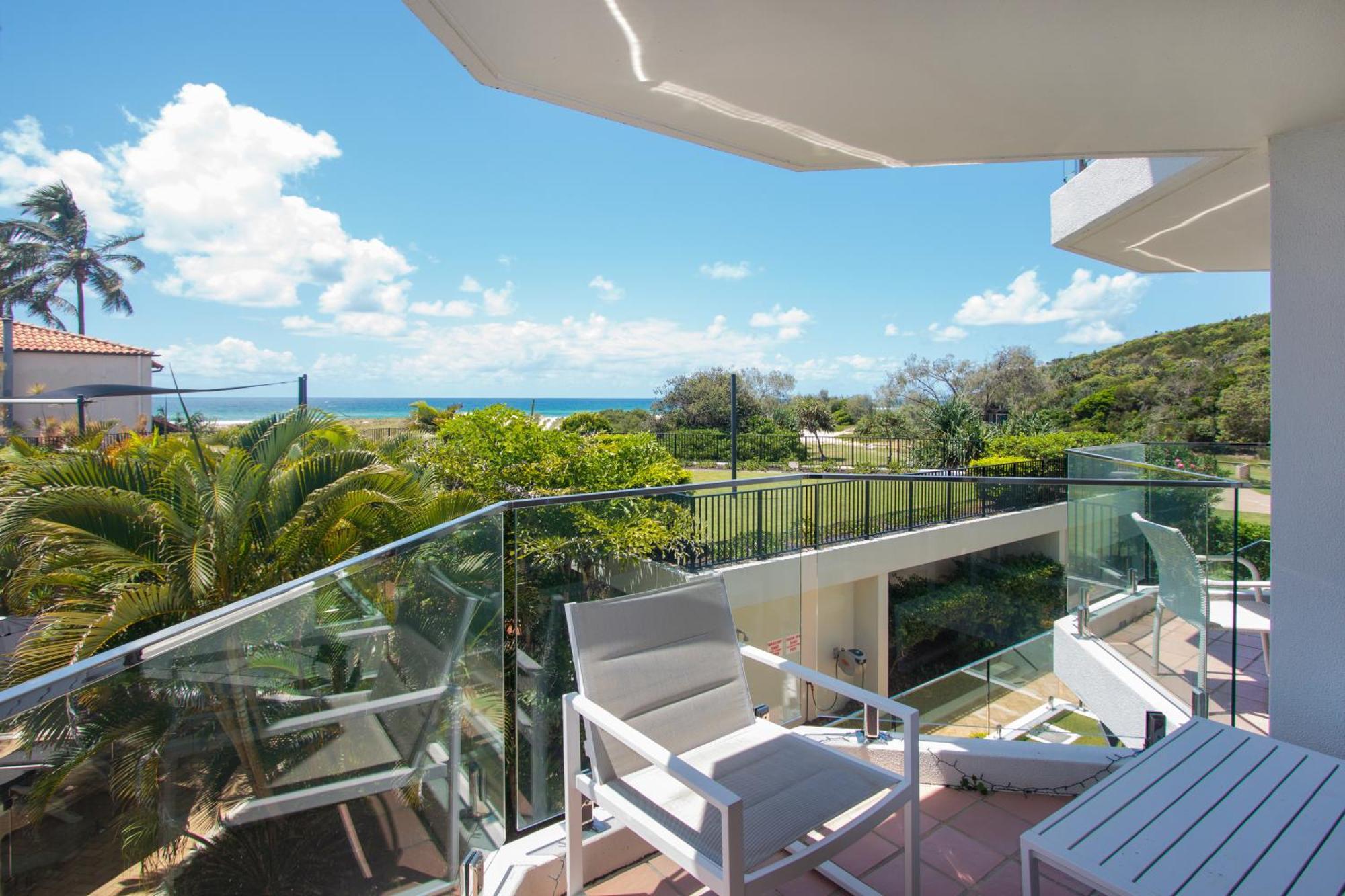 Sandcastles On Currumbin Beachfront, Gold Coast Exterior photo